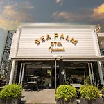 Sea Palm מלון