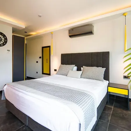 Sea Palm 4*